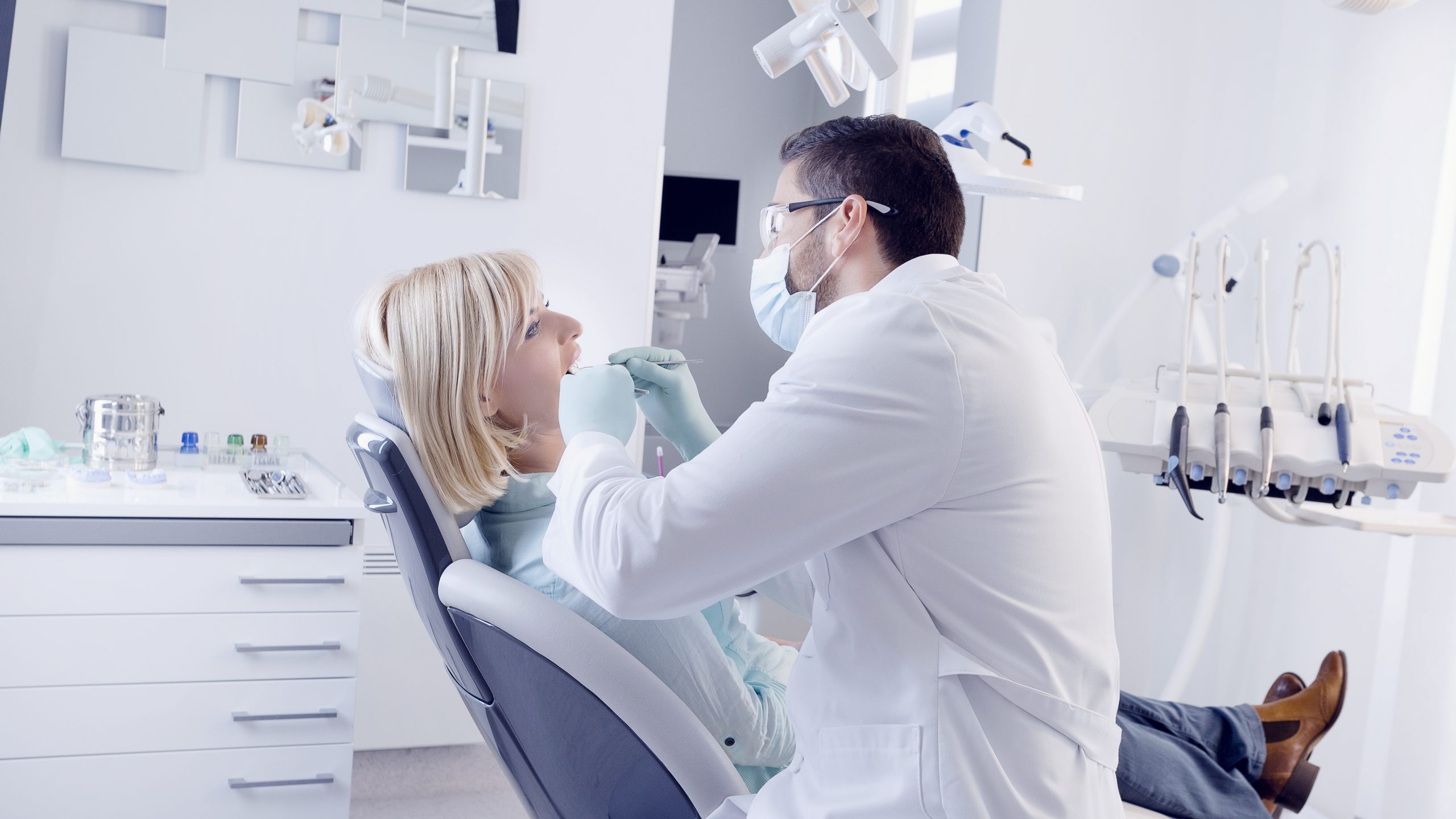 Dentist in Freeland, MI