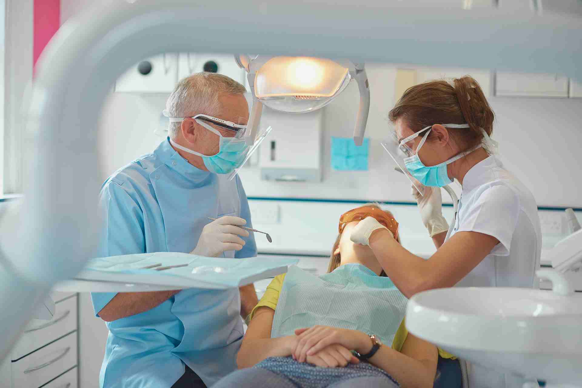 Dentist in Freeland, MI